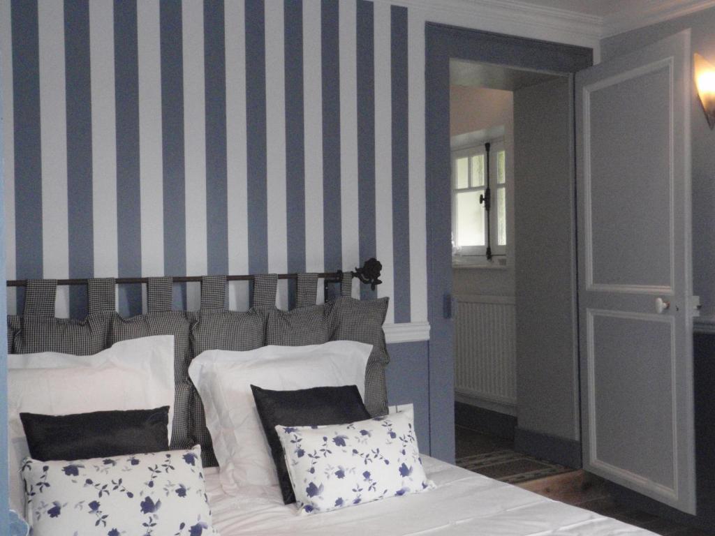 Demeure D'Hotes L'Hermitage Mouxy Pokoj fotografie